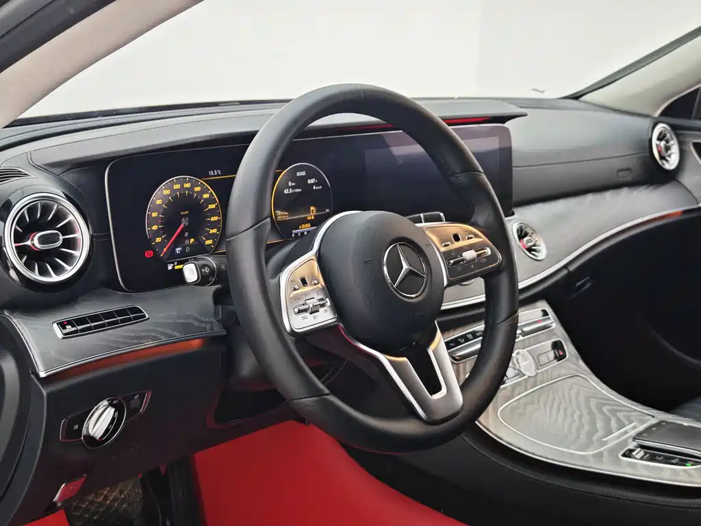Mercedes-Benz CLS 2019 — фото 19