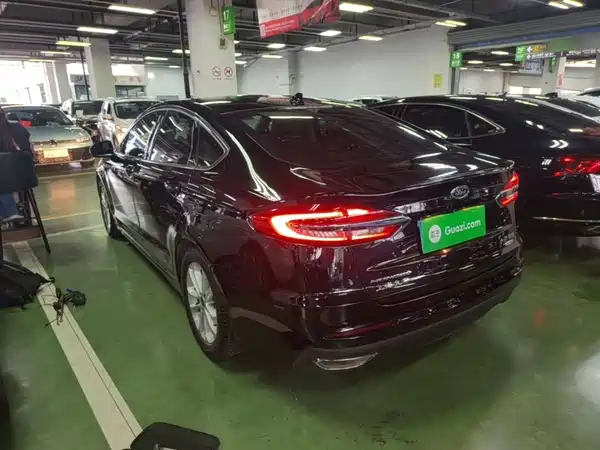 Ford Mondeo 2021