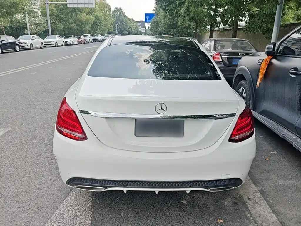 Mercedes-Benz C-Class 2017