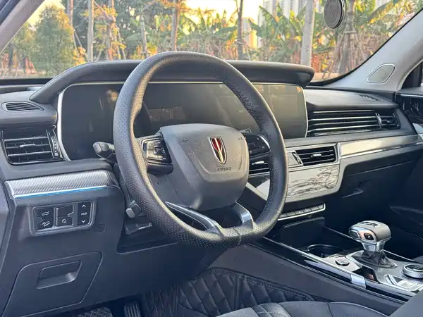 Hongqi HS5 2019