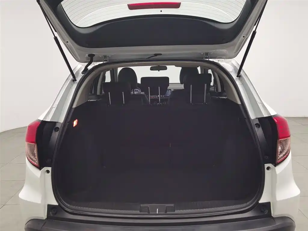 Honda Vezel 2017 — фото 16