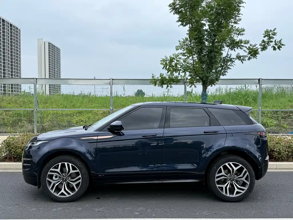 Land Rover Evoque 2020 — фото 3