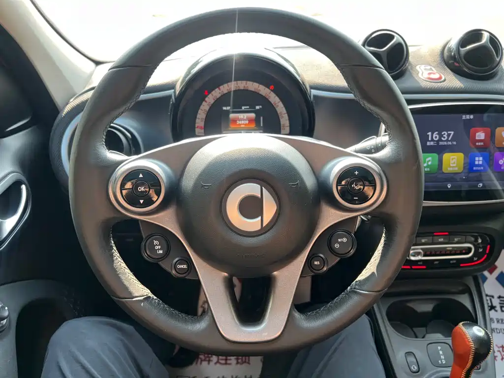 smart Forfour 2019 — фото 12