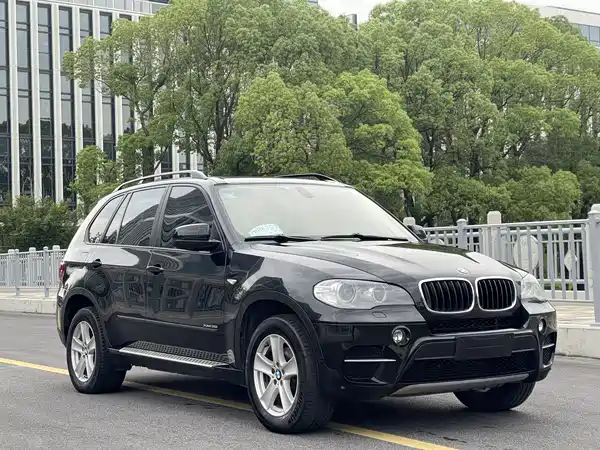 BMW X5 2011