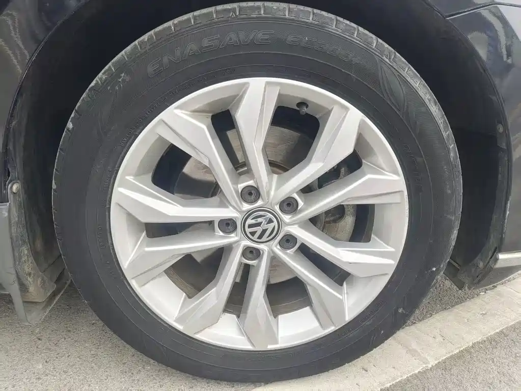 Volkswagen Magotan 2019