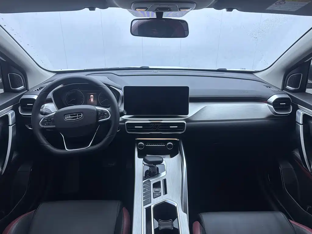Geely Binyue 2022