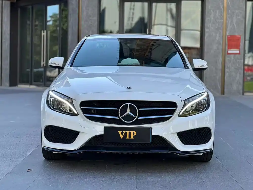 Mercedes-Benz C-Class 2018