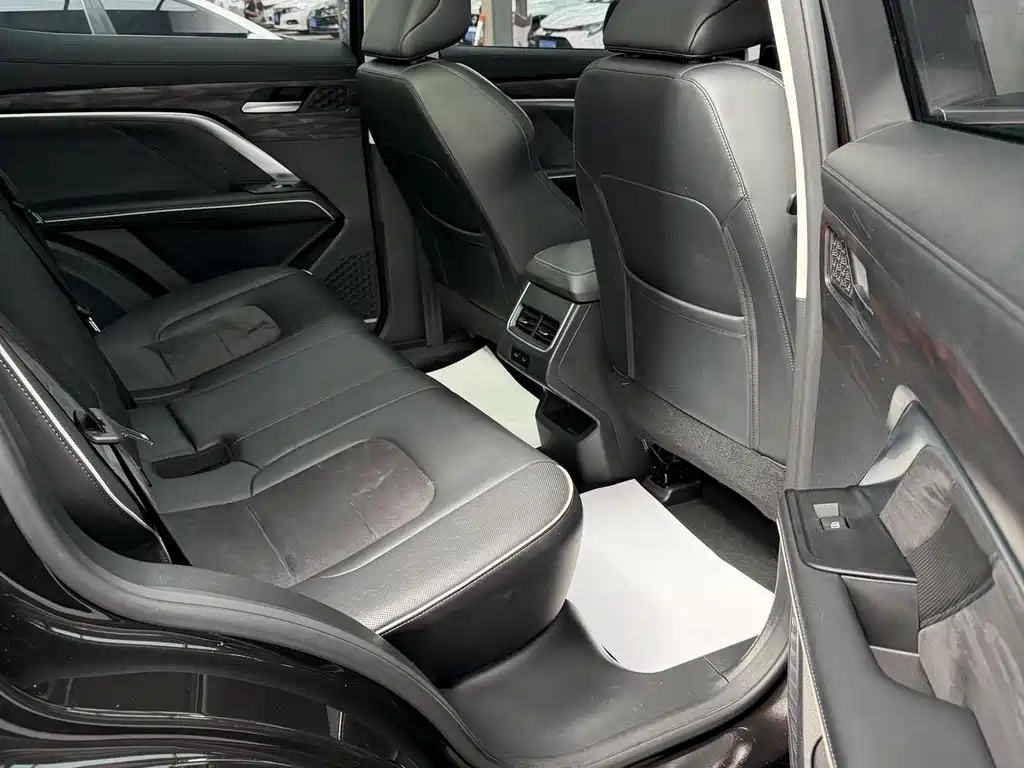 Haval H6 2023 — фото 16
