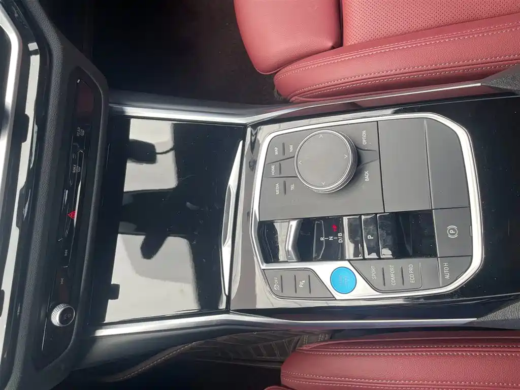 BMW i3 2023 — фото 11