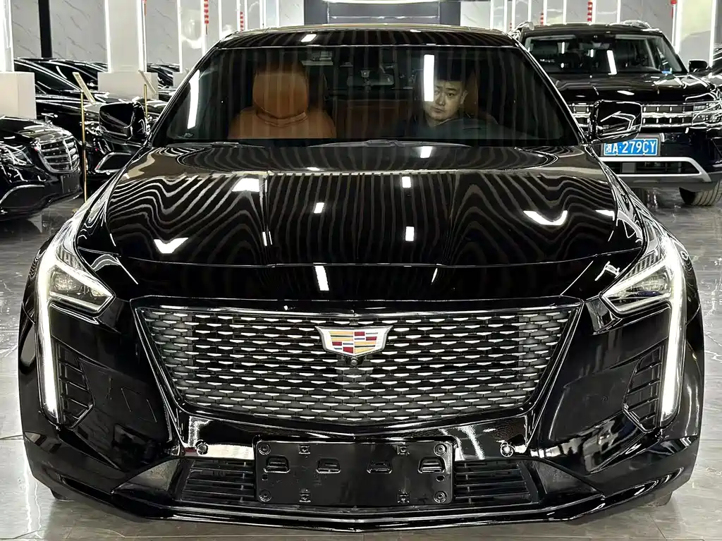 Cadillac CT6 2019 — фото 2