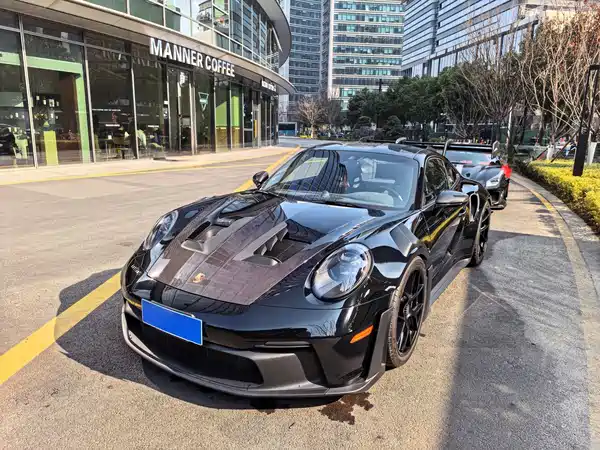 Porsche 911 2023