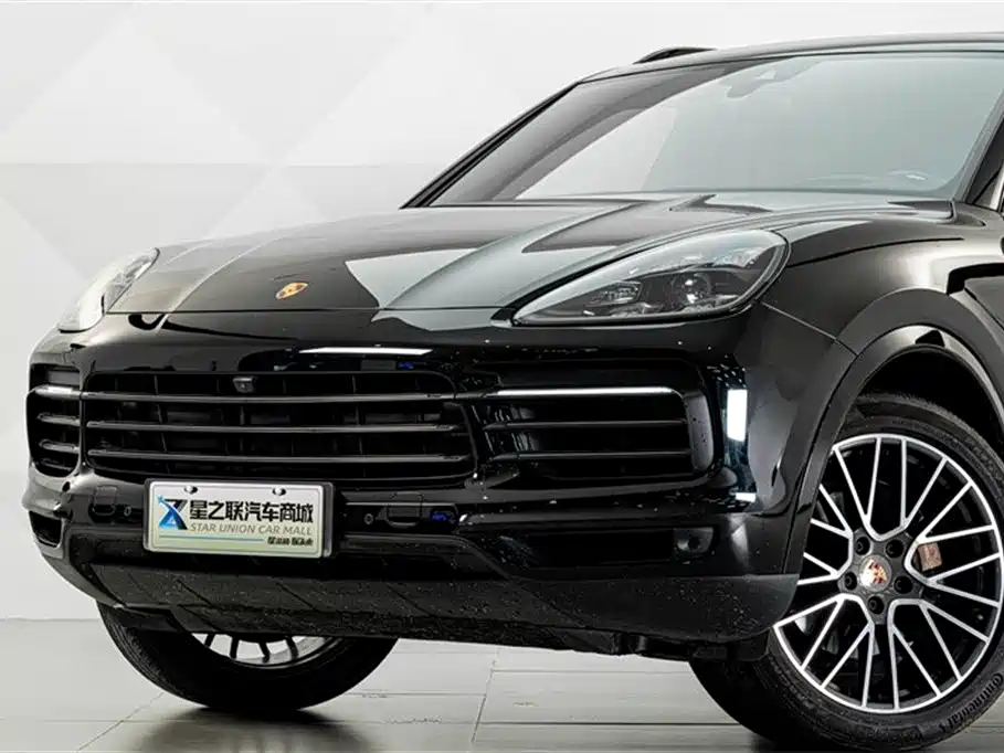 Porsche Cayenne Hybrid 2022
