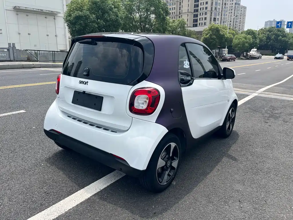 smart Fortwo 2018 — фото 8