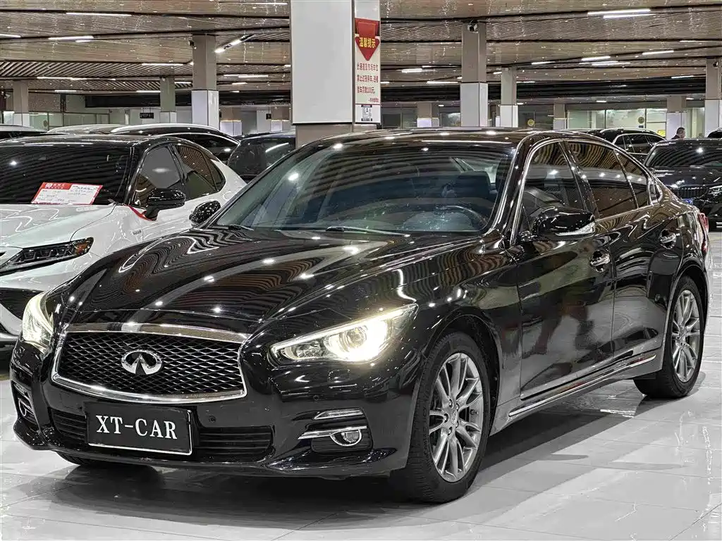 Infiniti Q50L 2017 — фото 1