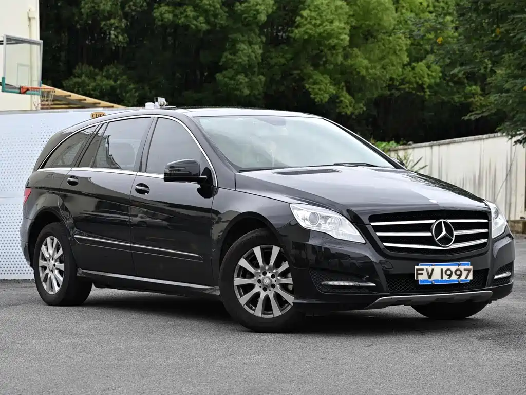 Mercedes-Benz R-Class 2016