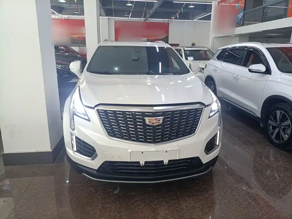 Cadillac XT5 2021 — фото 3