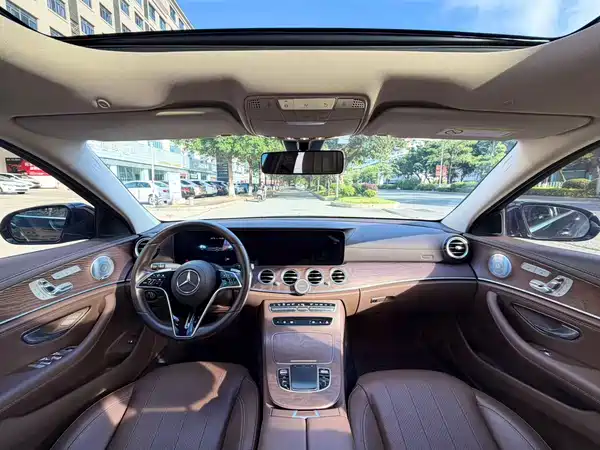 Mercedes-Benz E-Class 2021