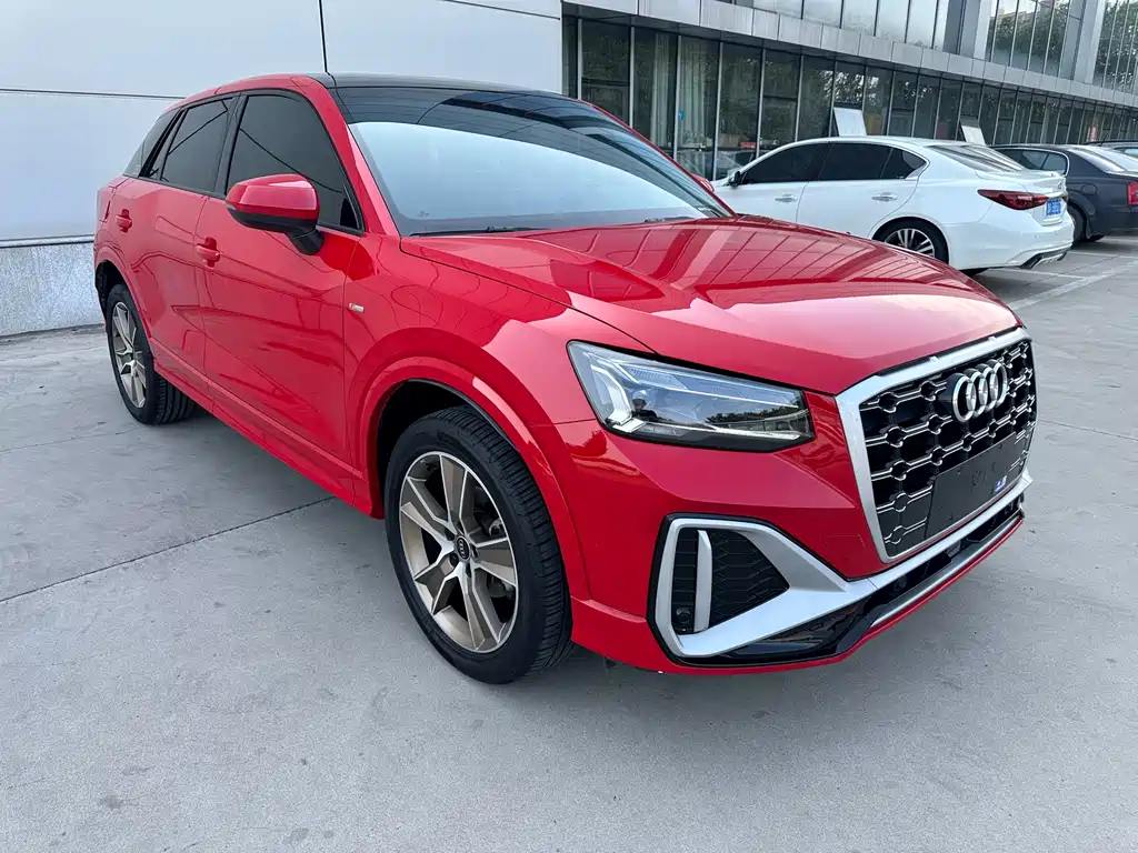Audi Q2L 2022
