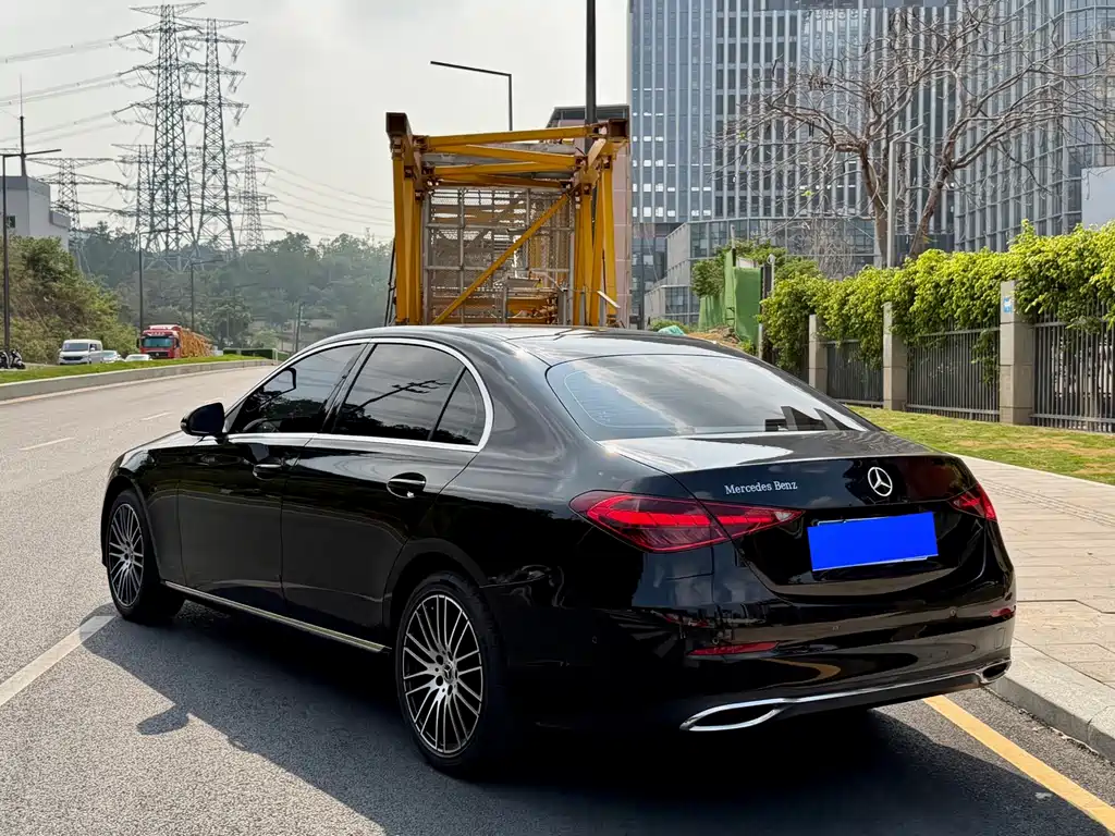 Mercedes-Benz C-Class 2022 — фото 7