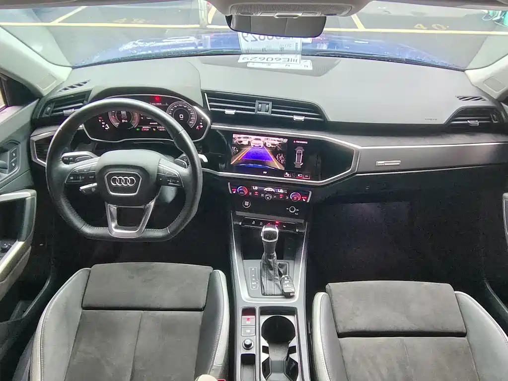 Audi Q3 2022 — фото 19