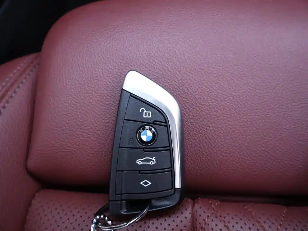 BMW X3 2023 — фото 25