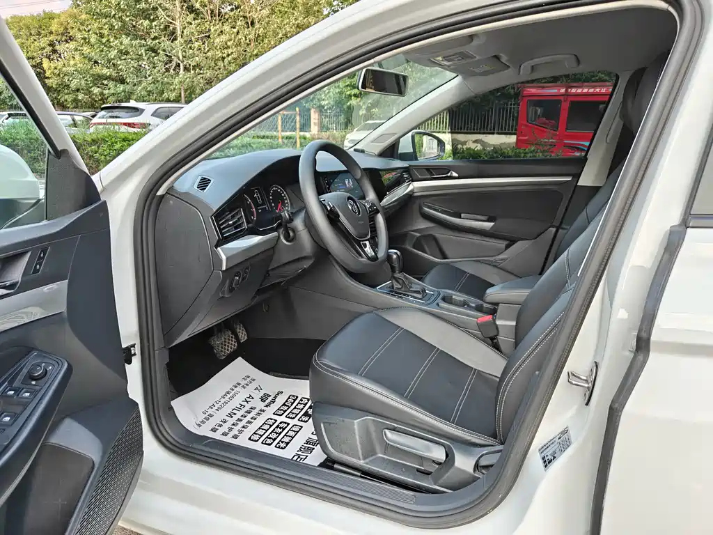Volkswagen Bora 2021