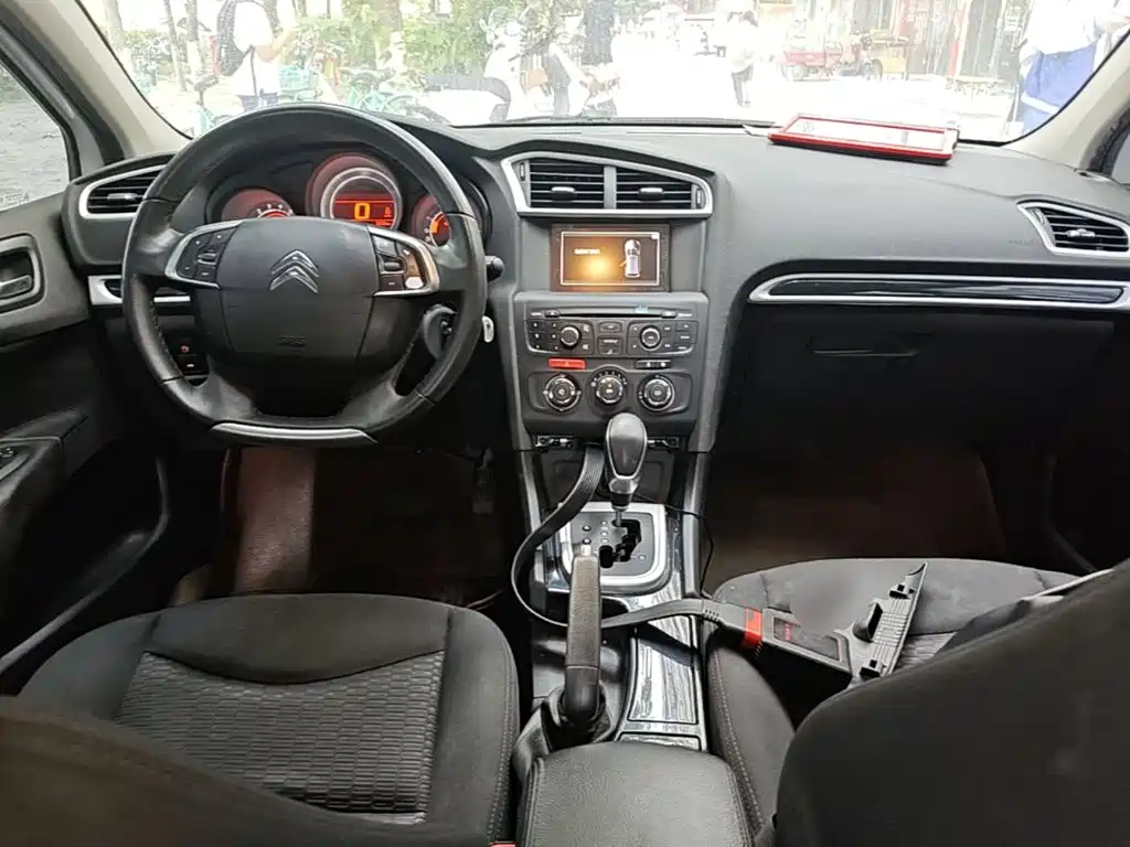 Citroen C4L 2015 — фото 10