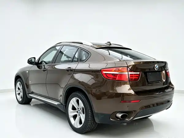 BMW X6 2012