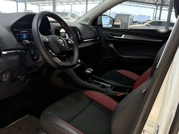 Skoda Karoq 2024