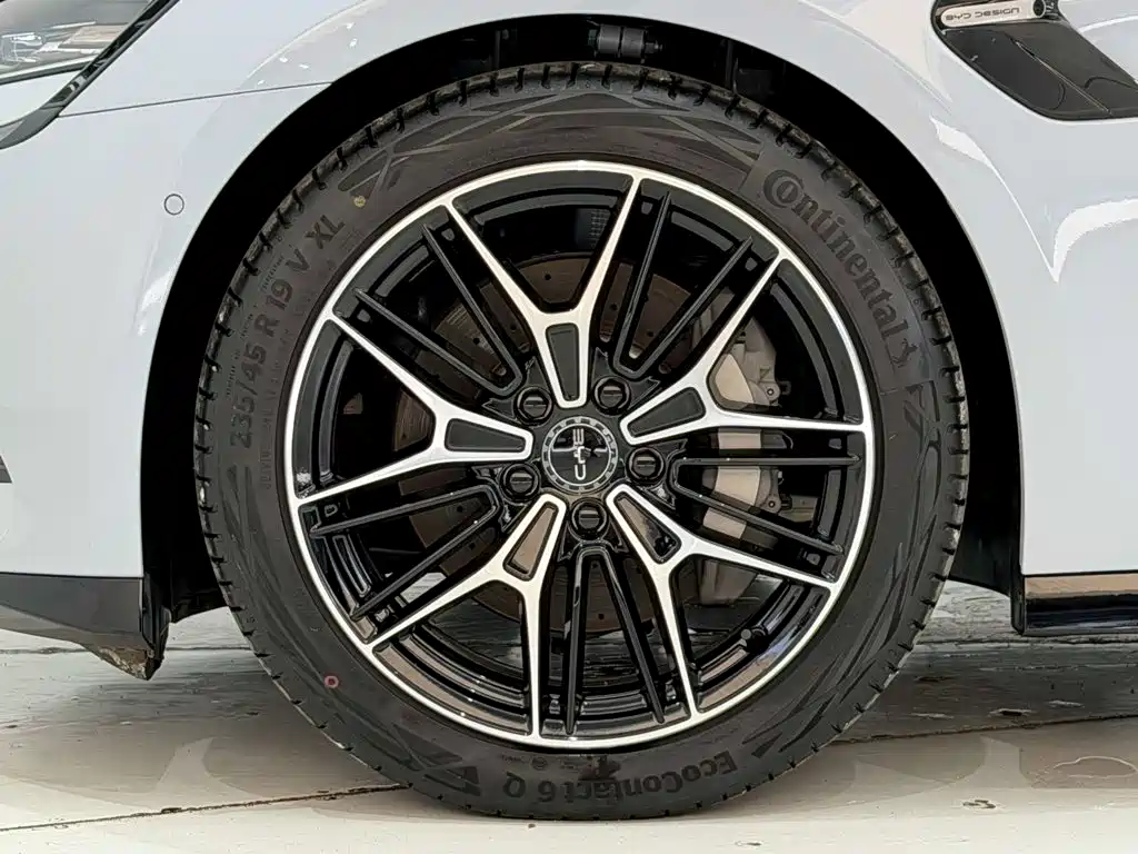 BYD Seal 2025 — фото 3
