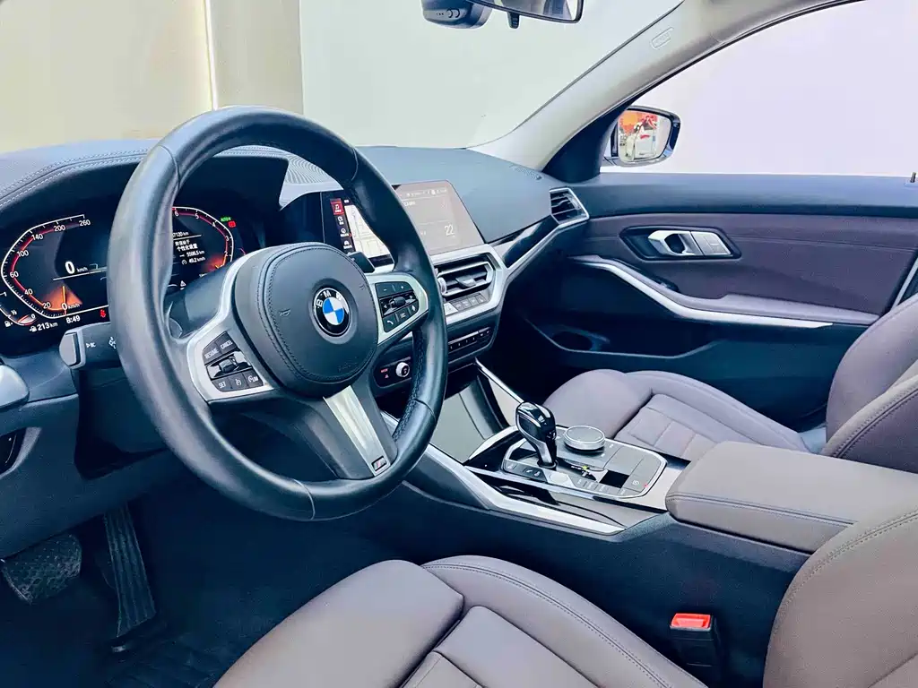 BMW 3 Series 2021