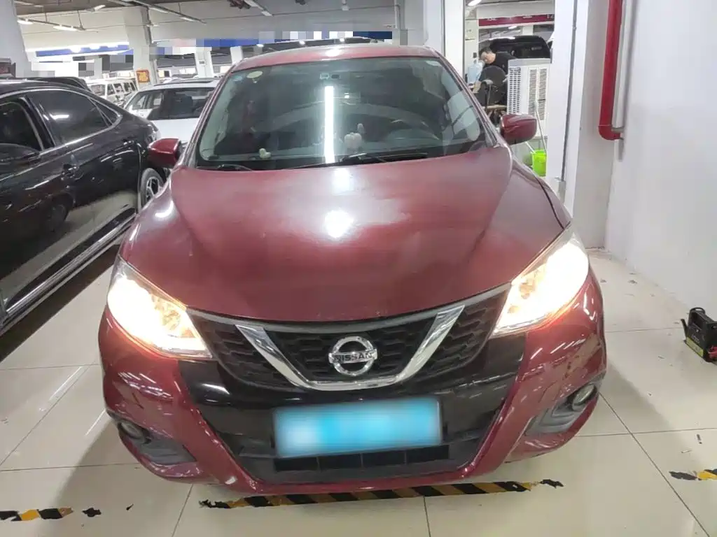 Nissan Tiida 2018