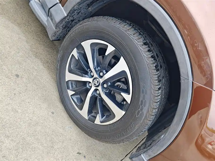 Toyota RAV4 2018