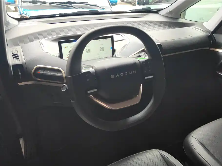 Baojun KiWi EV 2022 — фото 12