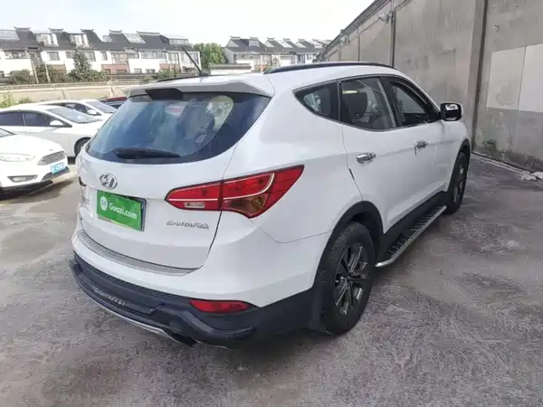 Hyundai Santa Fe 2016