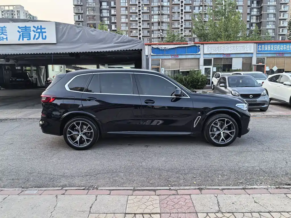 BMW X5 2022 — фото 7