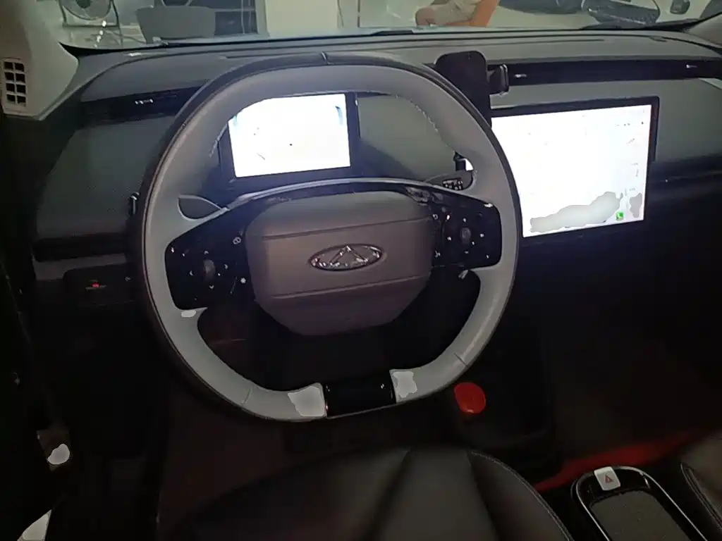 Chery New Energy Wujie Pro 2023 — фото 11