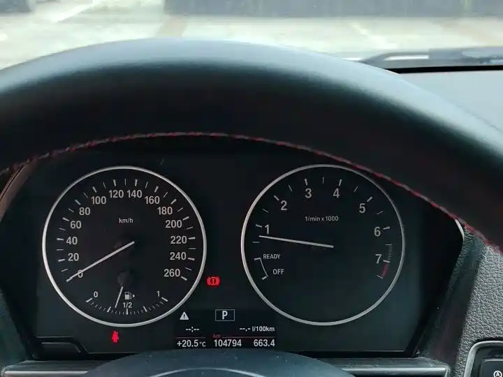 BMW 1 Series 2015 — фото 18