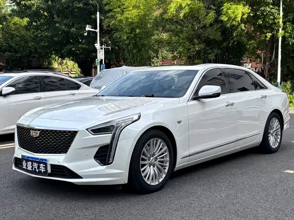 Cadillac CT6 2022