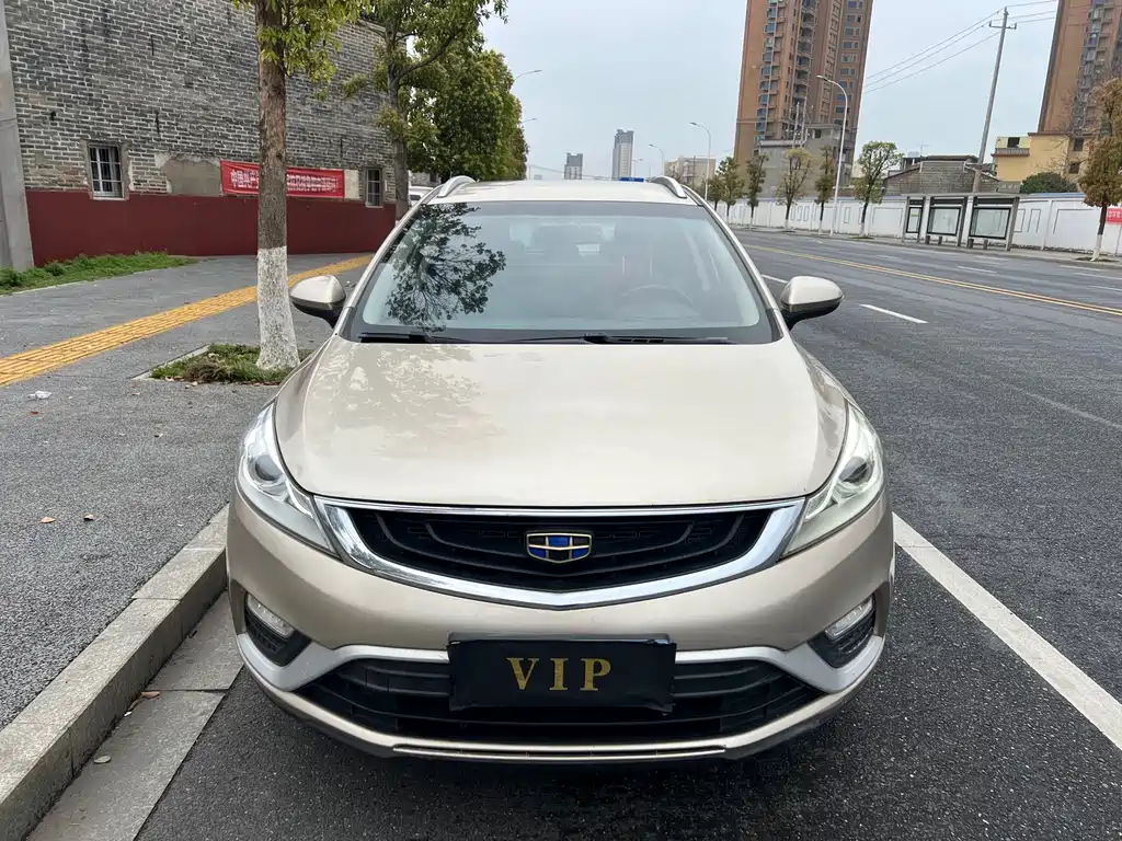 Geely Emgrand GS 2018 — фото 9