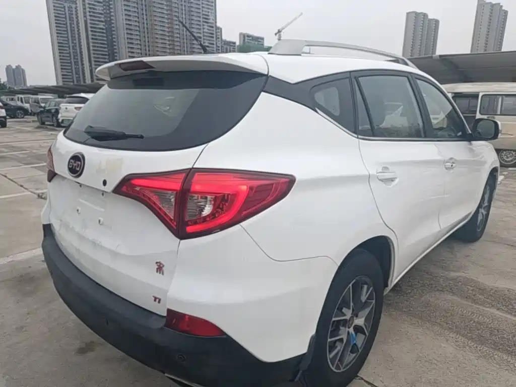 BYD Song 2017