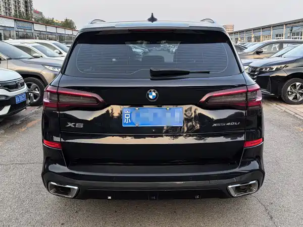 BMW X5 2022