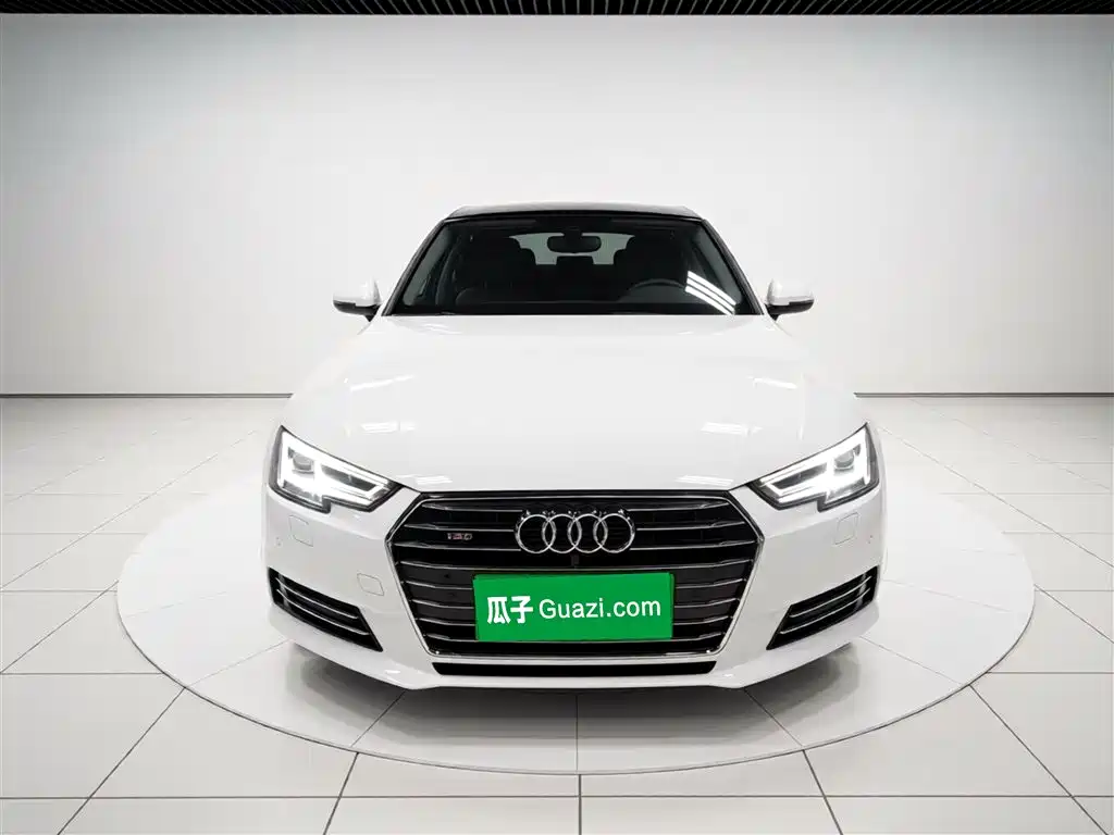 Audi A4L 2017 — фото 3