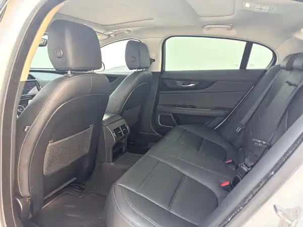 Jaguar XEL 2022