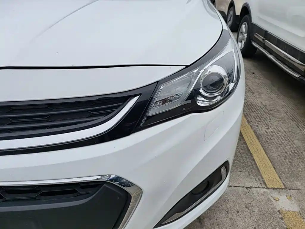 Chevrolet Malibu 2015 — фото 24