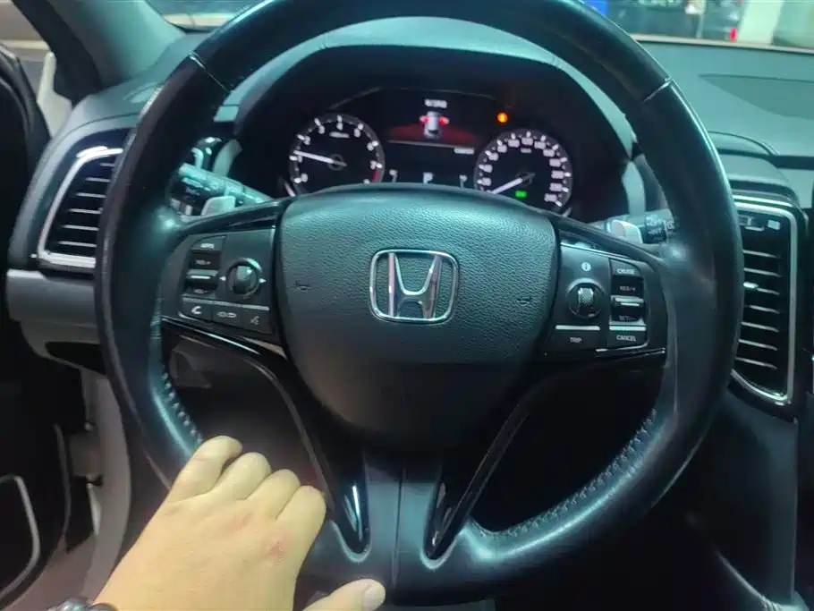 Honda UR-V 2020 — фото 15