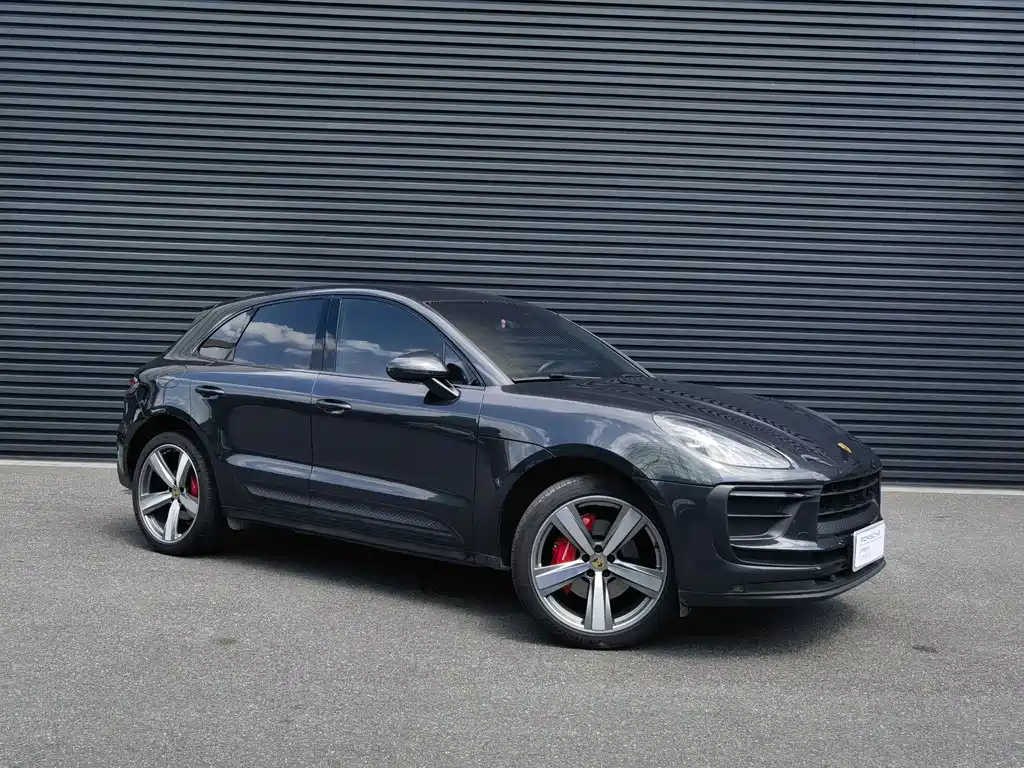 Porsche Macan 2022 — фото 1