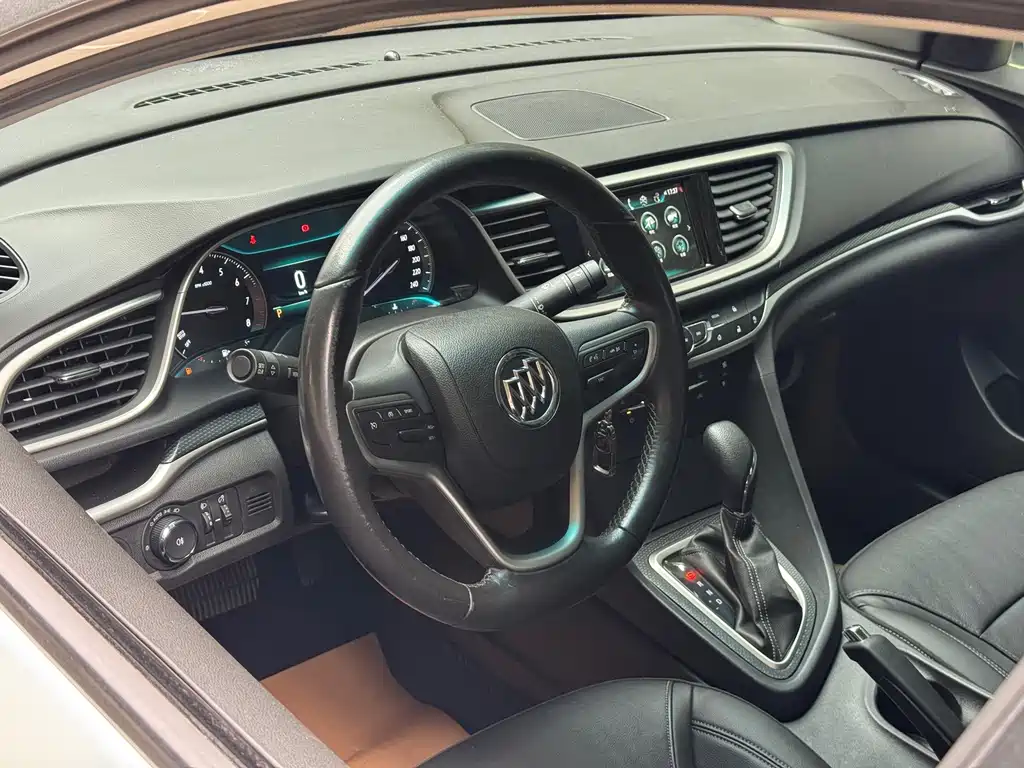 Buick Excelle 2019 — фото 11