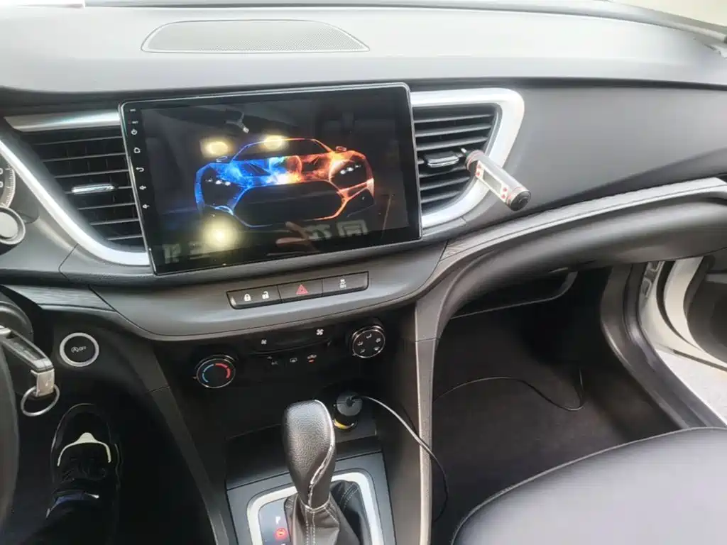 Buick Excelle 2018 — фото 13