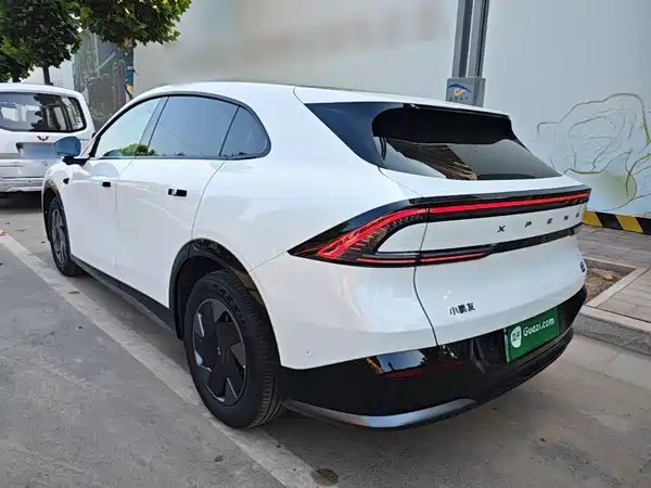 XPeng G7 2025